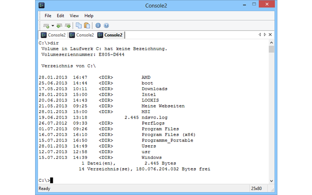 Console2 ersetzt die spartanische Kommandozeilen-Oberfläche von Windows durch eine flexiblere, leistungsfähigere Version mit Tab-Unterstützung.