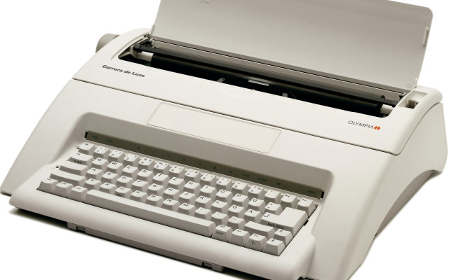 Schreibmaschine Olympia Carrera de Luxe