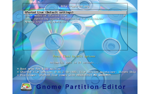 GParted Live vergrößert, verkleinert und kopiert Partitionen. Die Live-CD bootet dazu ein Live-System auf Linux-Basis mit dem Partitionierer Gparted.