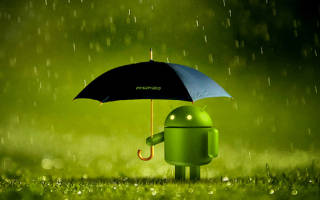 Symbolbild zeigt ein Android-Maskottchen mit Regenschirm