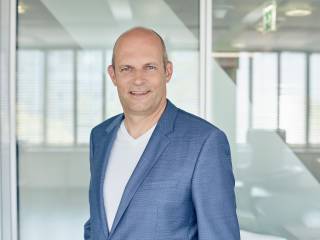 Robert Hauber wird zum 1. Januar 2024 Finanzchef der Telekom Deutschland