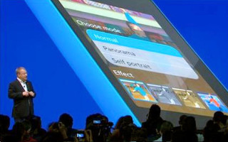 Jetzt ist es offiziell: Nokia verkauft ab sofort Smartphones mit dem Betriebssystem Android. Richtig eintauchen in die Google-Welt kann man mit den Geräten allerdings nicht.