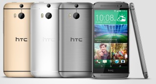 Up to Date: HTC verwendet als Betriebssystem das aktuelle Android 4.4 KitKat und stellt diesem die überarbeitete Sense-6-Oberfläche mit Blinkfeed zur Seite.