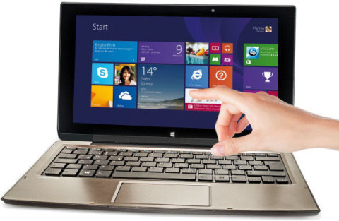 Verwandlungskünstler: Werden Tablet- und Basis-Einheit vereint, dann wird aus dem Medion Akoya P2212T ein Windows-8-Notebook.