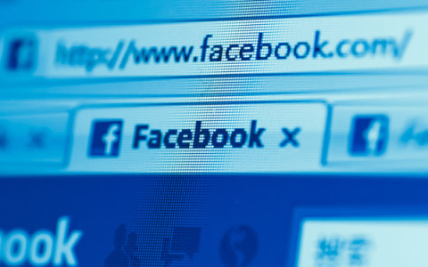 Je größer desto wirksamer? Facebook will die Werbeanzeigen in der Seitenspalte vergrößern. Im Gegenzug will das soziale Netzwerk seinen Nutzern weniger Werbeanzeigen präsentieren.