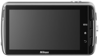 LCD-Touchscreen: Der Bildschirm hat eine Diagonale von 9,4 cm (3,7 Zoll) und ist damit fast zu groß, wie ein Smartphone-Display.