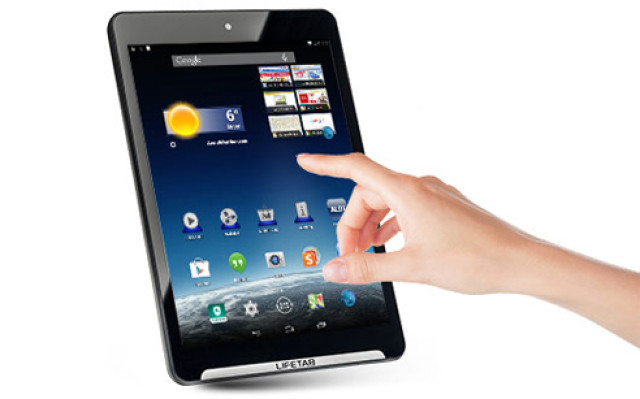 Medion präsentiert mit dem Lifetab S7852 ein attraktives Android-Tablet mit 8-Zoll-Display und schicker Aluhülle. Das KItkat-Tablet ist ab dem 8. Mai über den Discounter Aldi für 150 Euro erhältlich.