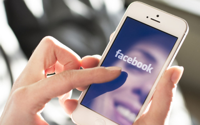 Facebook hat seine iOS-App aktualisiert. Zu Aktivitäten passende Bilder sollen Freunde zusammenbringen und ein Offline-Modus erlaubt das Speichern von Beiträgen für späteren Upload.