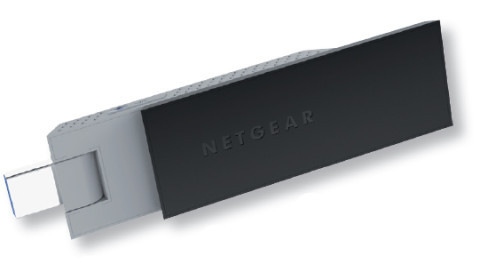 Netgear A6200: Dieser WLAN-USB-Adapter ist ziemlich wuchtig, aber einer der schnellsten, die erhältlich sind. Er schafft 867 MBit/s in einem WLAN-ac-Netz.