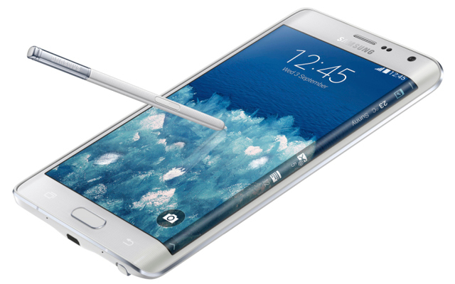 Das Samsung Galaxy Note Edge hat einen 2,7-GHz-Quadcore-Prozessor sowie ein 5,6-Zoll-Display mit 2560 x 1440 Pixel Auflösung. Der Clou ist die Erweiterung des Displays am rechten Rand des Gehäuses.
