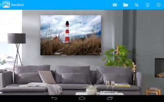 Pixum Wandbild Simulator: Per Augmented Reality zeigt die App am Smartphone, wie ein großformatiger Fotodruck an der dafür vorgesehenen Stelle zur Geltung kommt.