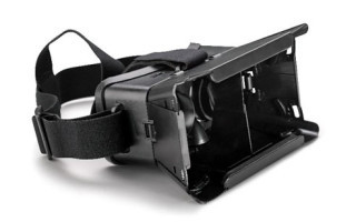 Mit der als Smartphone-Accessoire erhältlichen Virtual-Reality-Brille VR Glasses verspricht der Hersteller Archos neue Spiel- und Medienerlebnisse zu einem günstigen Kaufpreis.