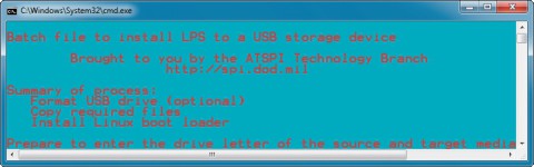 Live-System auf den USB-Stick kopieren: Ein Kommandozeilen-Tool kopiert das Surf-System bootfähig auf Ihren Stick. Lassen Sie sich dabei von den voreingestellten Farben nicht irritieren (Bild 7).