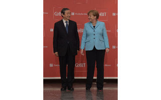 Ma Kai und Angela Merkel
