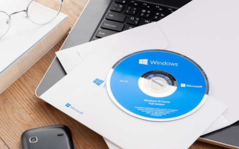 Windows-DVD auf Notebook