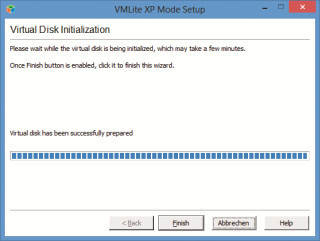 Virtuelle Festplatte: Vmlite erstellt eine virtuelle Festplatte und installiert darin Windows XP. Klicken Sie zum Abschluss auf „Finish“. Daraufhin startet der XP-Modus das erste Mal