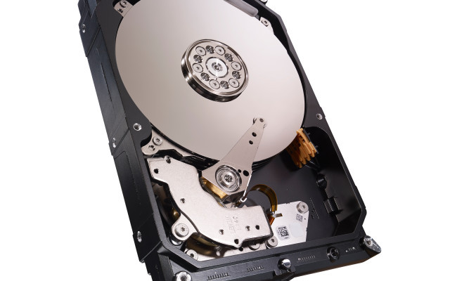 Seagate hat neue Festplatten vorgestellt, die sich speziell für den Dauerbetrieb in NAS-Servern eignen. Die Seagate NAS HDDs haben Kapazitäten von bis zu 4 TByte.