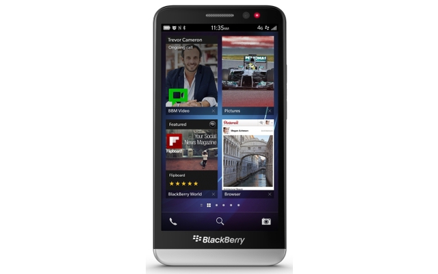 Der 5-Zöller BlackBerry Z30 verfügt über ein Super-AMOLED-Display, das mit 1.280 x 720 Bildpunkten auflöst.