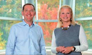 IBM-Chefin Ginni Rometty und Red-Hat-CEO James Whitehurst 