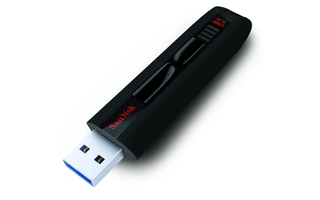 Sandisk gibt für seinen Extreme USB 3.0 sage und schreibe 30 Jahre Garantie.
