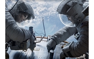 Gravity - Mit 10 Nominierungen und 7 Oscar-Trophäen ist Gravity der erfolgreichste Film der Academy Awards 2014.