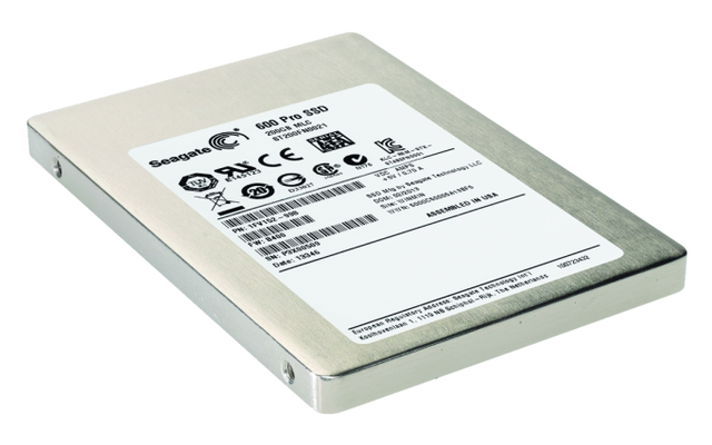 Platz 6: Seagate 600 Pro SSD - Die teuerste SSD im Vergleich überzeugt mit schnellen Schreibeigenschaften, enttäuscht aber bei den Zugriffszeiten sowie im Kapitel Service.