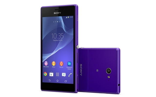 Sony Xperia M2 - In der Mittelklasse bringt Sony sein Xperia M2 an den Start. Für weniger als 300 Euro hat es immerhin LTE, NFC und eine Kamera mit 8 Megapixel Auflösung. Neben Varianten in Schwarz und Weiß gibt es das Smartphone auch in poppigem Lila.