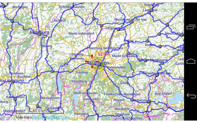 In den Vektorkarten sind bereits viele Rad- und Wanderwege enthalten. Weitere GPS-Daten lassen sich aus dem Internet laden und dann auf der Kartendarstellung einblenden. Hier sehen Sie beispielsweise die Fernradwanderwege des Bayernnetzes für Radler.