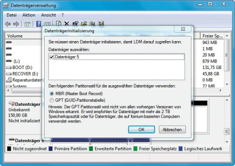Netzwerkfestplatte: Die Datenträgerverwaltung von Windows erkennt das iSCSI-Laufwerk als neue Festplatte und fordert Sie auf, die Festplatte zu konfigurieren.