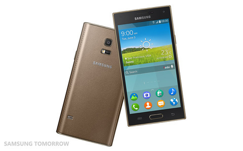Mittelklasse-Display - Das Display des neuen Samsung Z löst mit 1280 x 720 Bildpunkten auf und vertraut auf die Super-AMOLED-Technologie. Hier bietet die Konkurrenz im Android-Umfeld deutlich mehr - ohne Full-HD läuft in der Oberklasse nichts mehr.