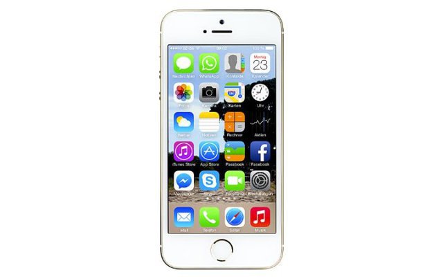 Apple iPhone 5s - Auch wenn das iPhone 5s nicht mehr ganz taufrisch ist, muss es sich dennoch nicht vor der Konkurrenz verstecken. Der hervorragend verarbeitete Alu-Unibody und das Retina-Display wissen noch immer zu überzeugen.
