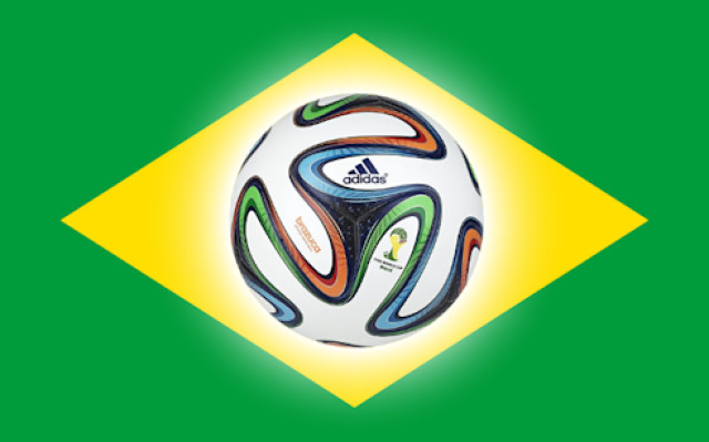 Unsere Netzfundstücke zum zwölften Tag der WM 2014: Die Entstehung des FIFA World Cup Logos, Merkels Nichtangriffspakt und die Maus nimmt Fußball-Floskeln all zu wörtlich.