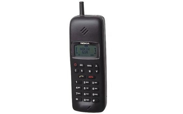Nokia 1011, das im Jahr 1996 auf den Markt kam, war das erste GSM-Handy von Nokia - und legte den Grundstein für den späteren Erfolg des Unternehmens.