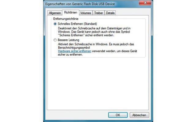 Schreib-Cache für USB-Sticks: „Schnelles Entfernen“ schaltet den Schreib-Cache aus. Dann lässt sich der Stick jederzeit abziehen (Bild 2).