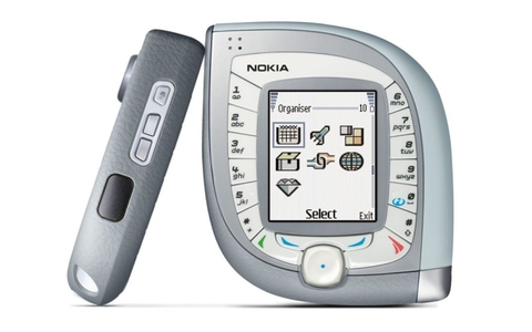 Nokia 7600: Beim Nokia 7600 diente offenbar ein Stück Seife als Design-Vorlage. Das Gerät aus dem Jahr 2004 war das erste UMTS-Handy auf dem deutschen Markt. Die um das Display in zwei Reihen angeordnete Zifferntastatur erschwerte die Bedienung erheblich.