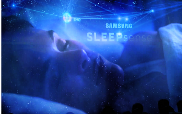 Samsung SleepSense Schlafsensor - Der SleepSense-Sensor von Samsung soll nicht nur eine genaue Analyse des Schlafes ermöglichen, sondern auch Smart-Home-Geräte automatisch ein- oder ausschalten.