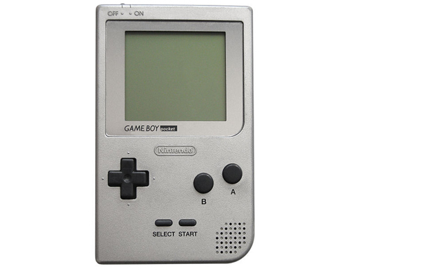 1996: Game Boy Pocket