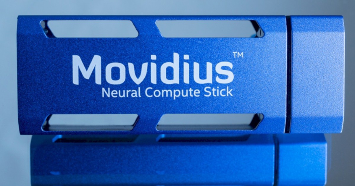Intel stellt KI-Stick Movidius vor - com! professional