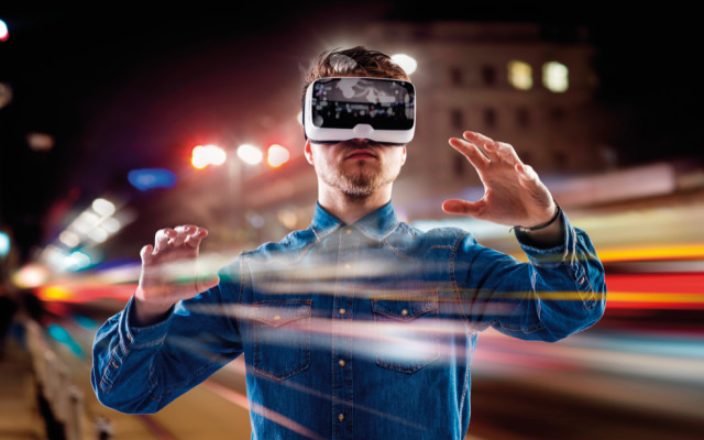 VR-Welten zwischen Hype und Praxis - com! professional
